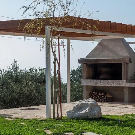 Holiday home Ferienhaus In Mit Botanischem Garten Makarska
